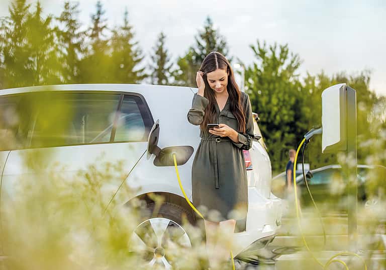 Die Vorteile von Ladestationen für E-Mobility mit grenke erleben – Bequem, nachhaltig und energieeffizient